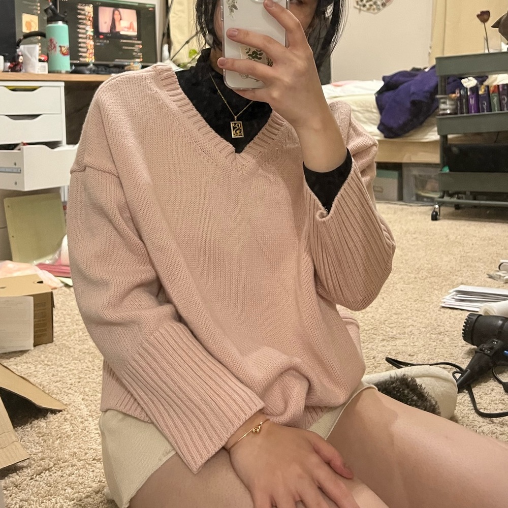 oversized pink v neck sweater